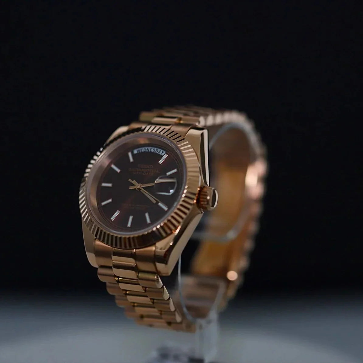 SEIKO MOD DAY DATE | CHOCOLAT OR