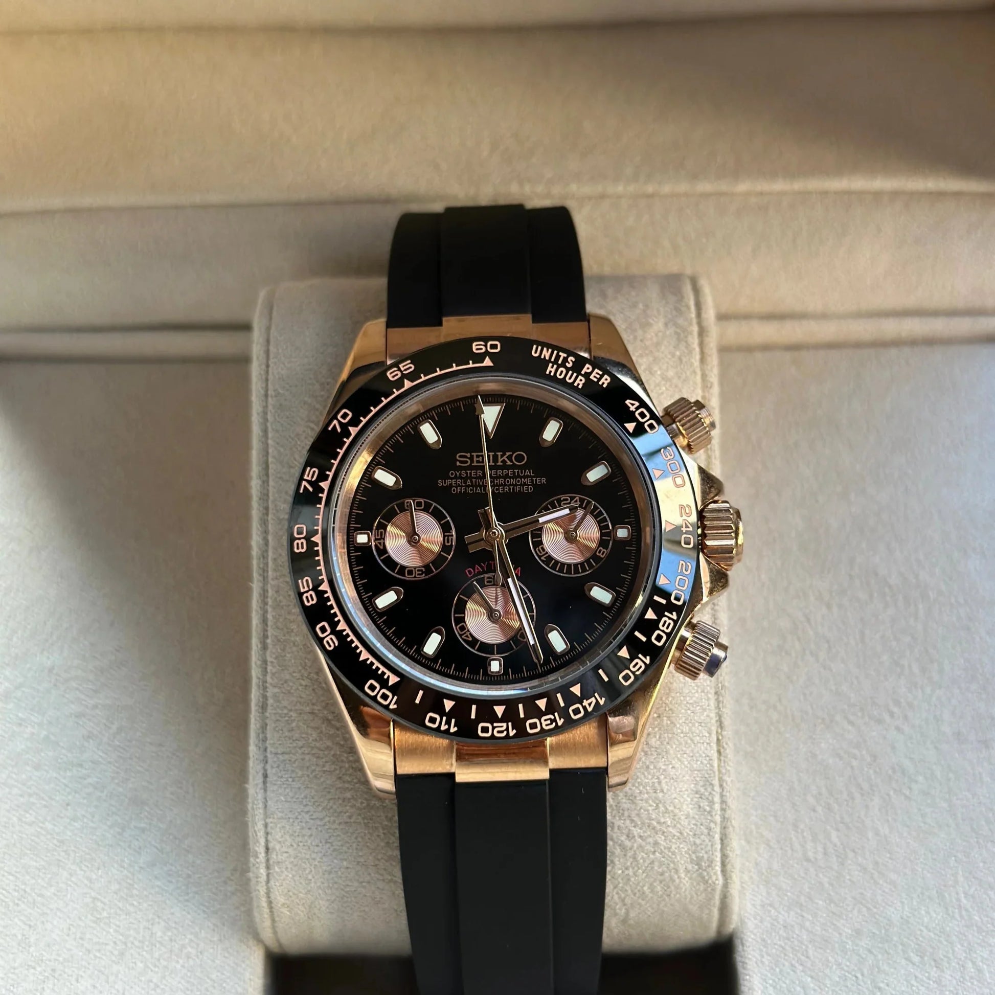 SEIKO MOD DAYTONA | VK63 OYSTERFLEX OR ROSE